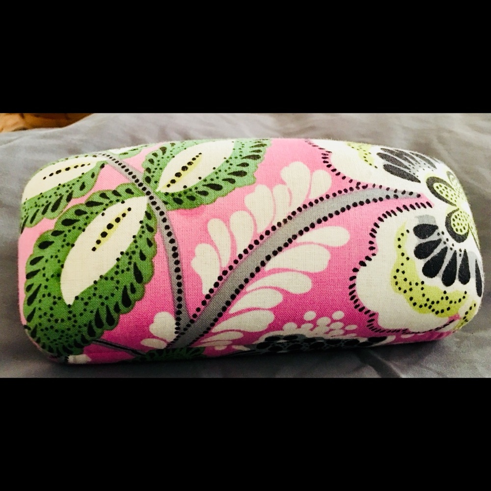 Priscilla Pink Hard Sunglass Eyeglass Case